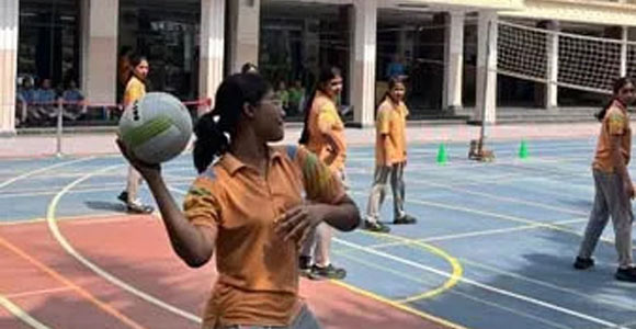 Senior wing lab activities at GD Goenka CBSE school in North Kolkata